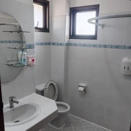 Appartamento Patong Beach, All'Interno Del Sai Rougn Residence Exterior photo