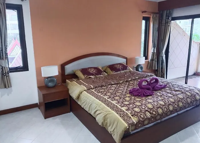 Appartamento Patong Beach, All\'Interno Del Sai Rougn Residence